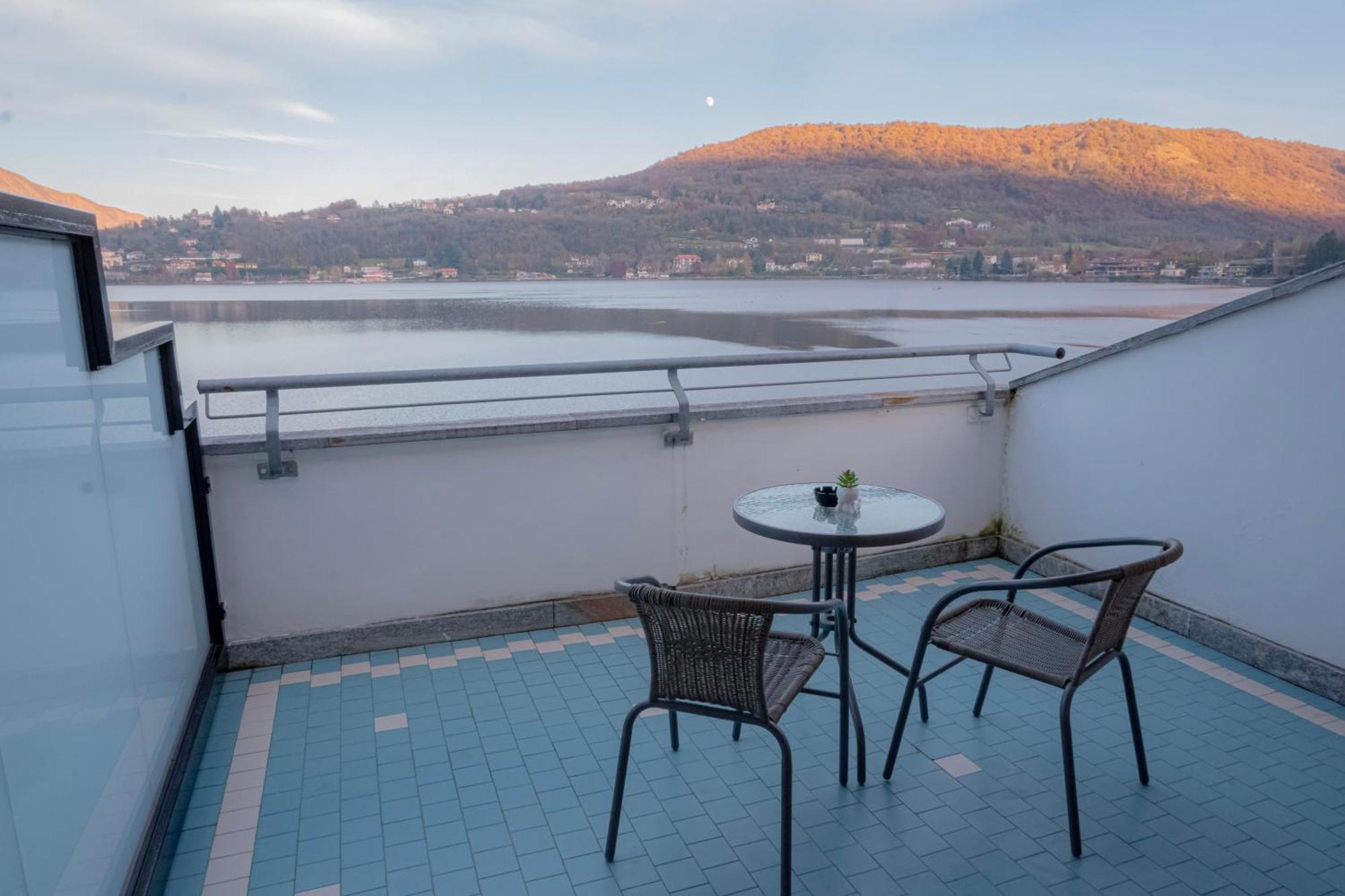 Hotel Chalet Del Lago Авільяна Екстер'єр фото